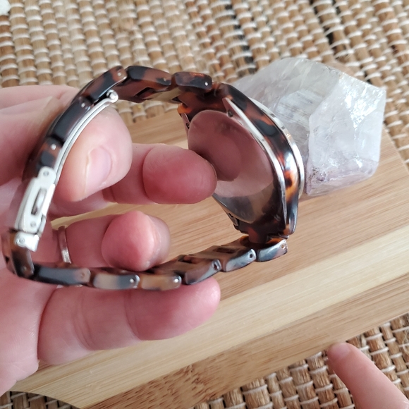 Fossil tortise band swarvoski crystal watch - Picture 2 of 5